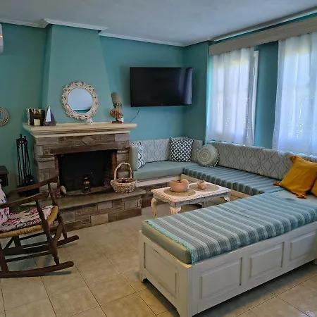 On The Mountain Case de vacanță Mourésion