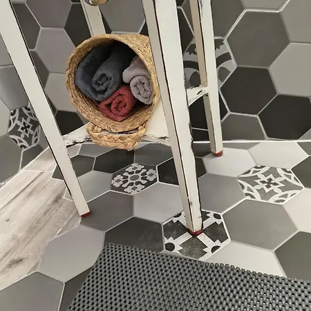 On The Mountain Mouresi