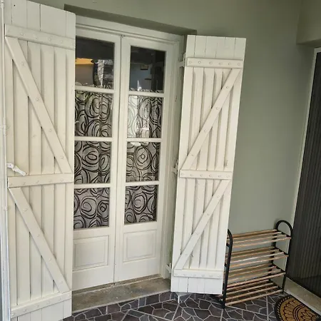 Holiday home On The Mountain Mouresi