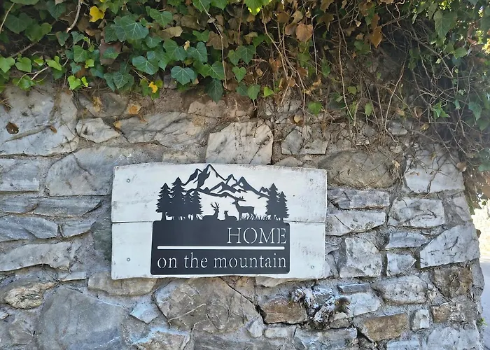 On The Mountain Holiday home Mouresi