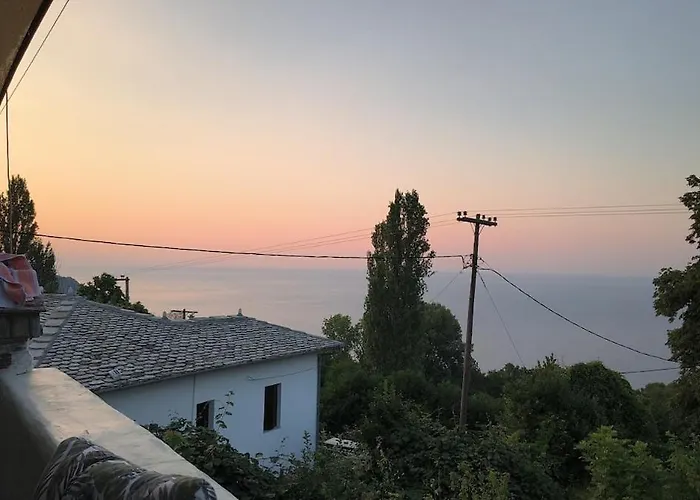 On The Mountain Holiday home