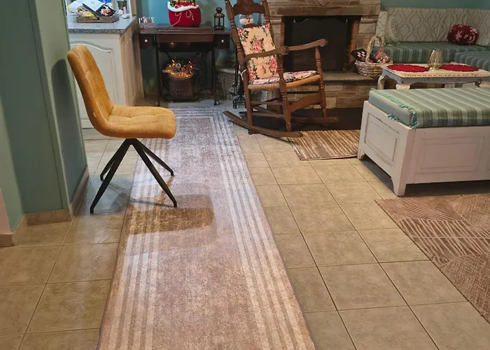 Vakantiehuis On The Mountain Mourésion